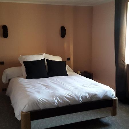 Hotel Bouloc Gabriac (Aveyron) Bagian luar foto