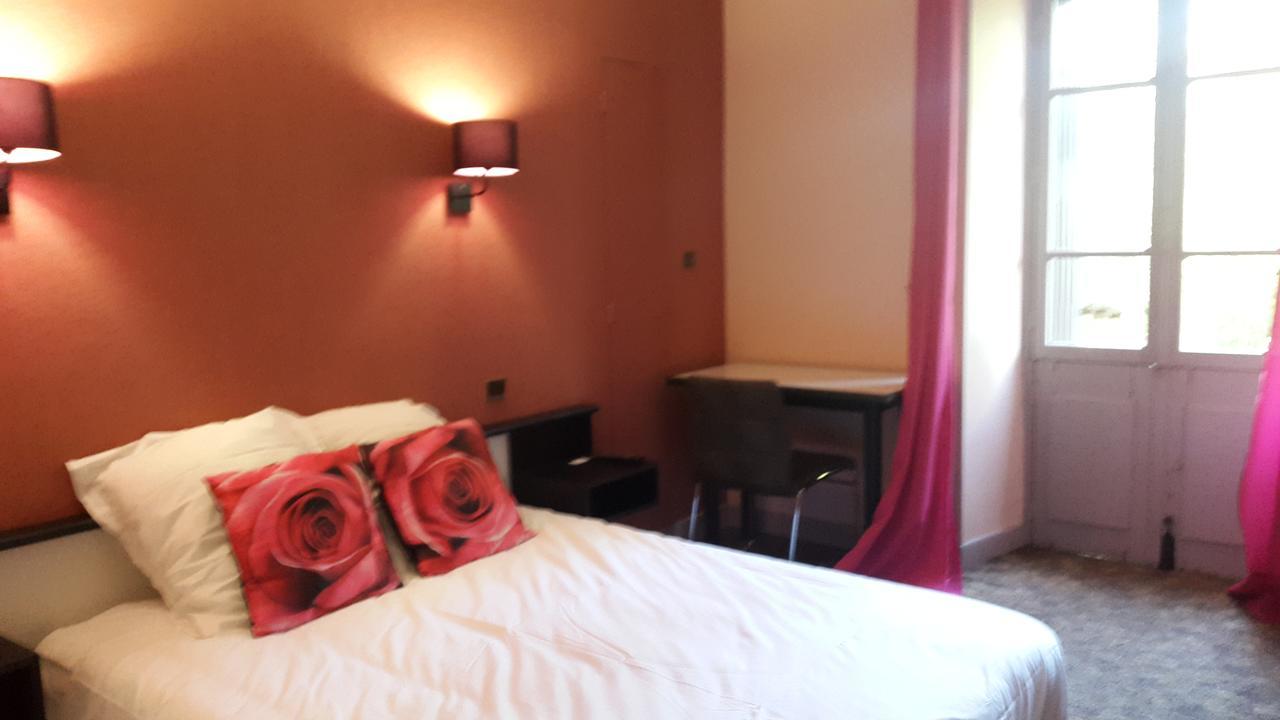 Hotel Bouloc Gabriac (Aveyron) Bagian luar foto